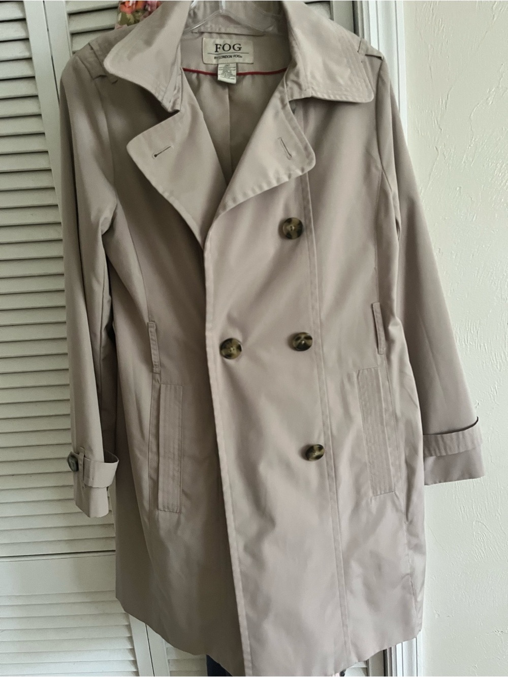 London Fog Women's Light Beige Double-Breasted Trench Coat